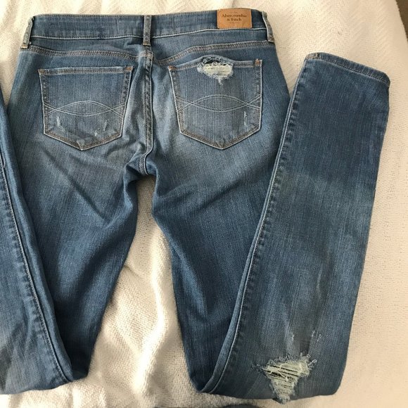 Distressed Abercrombie Jeans - Picture 2 of 4